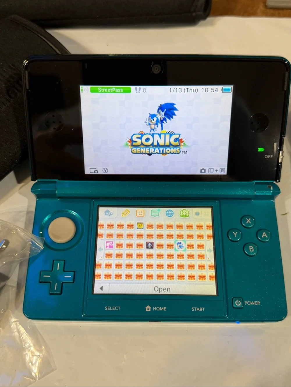 Nintendo 3DS Handheld Console - Teal Blue 128gb